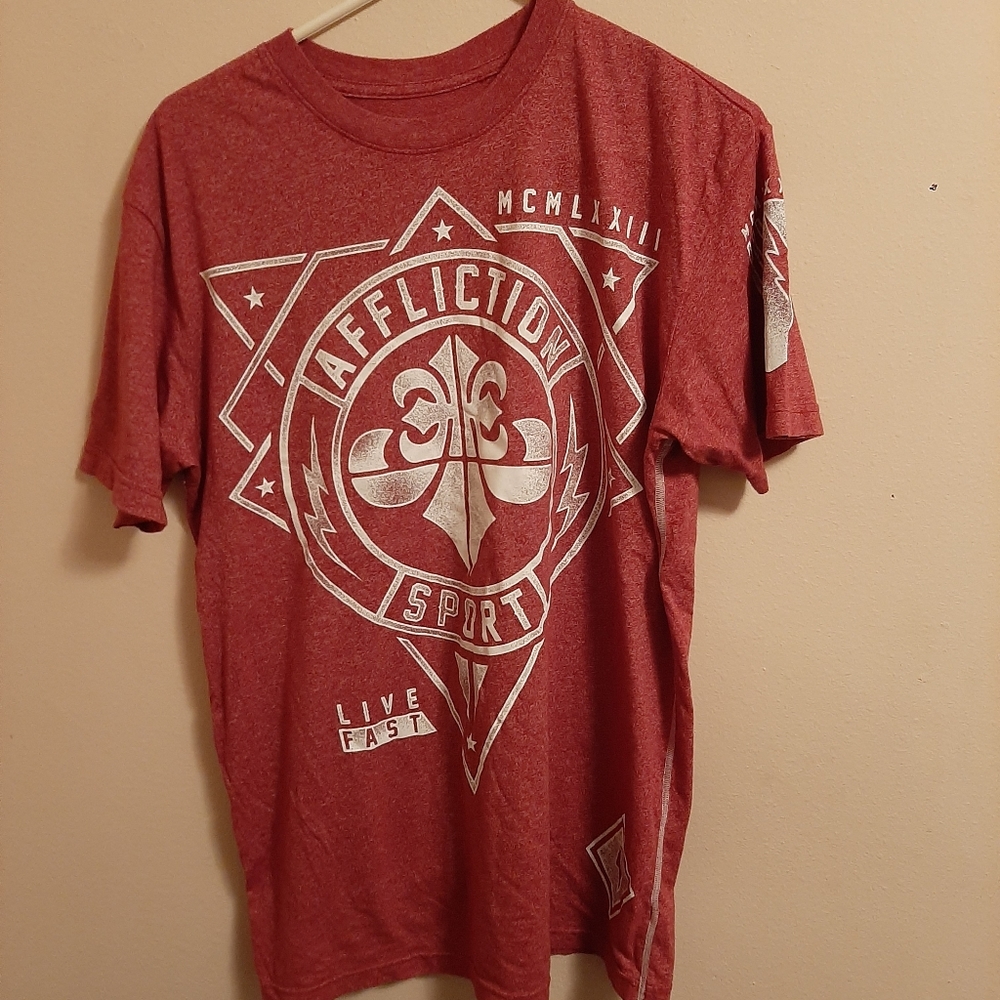 Men's affliction t-shirt. Like new. Size L